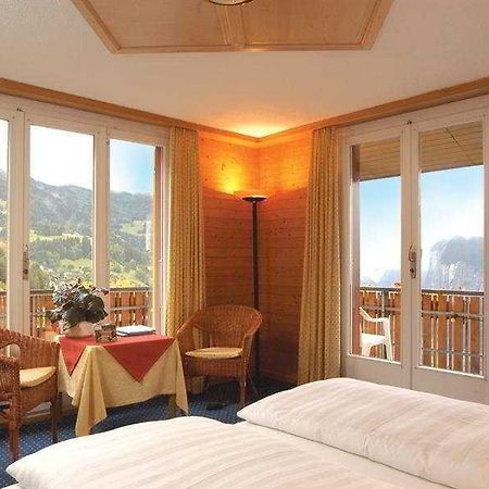 Minotel Bellevue Wengen Room photo